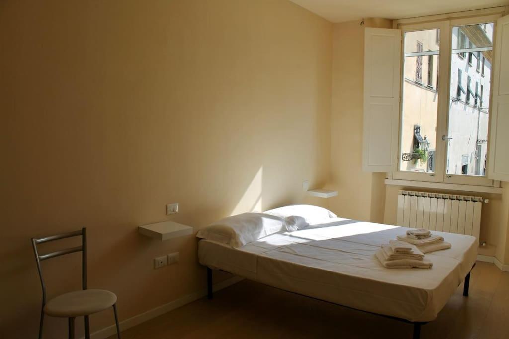Modern 3Br Near Santa Maria Novella Station Apartment ฟลอเรนซ์ ภายนอก รูปภาพ