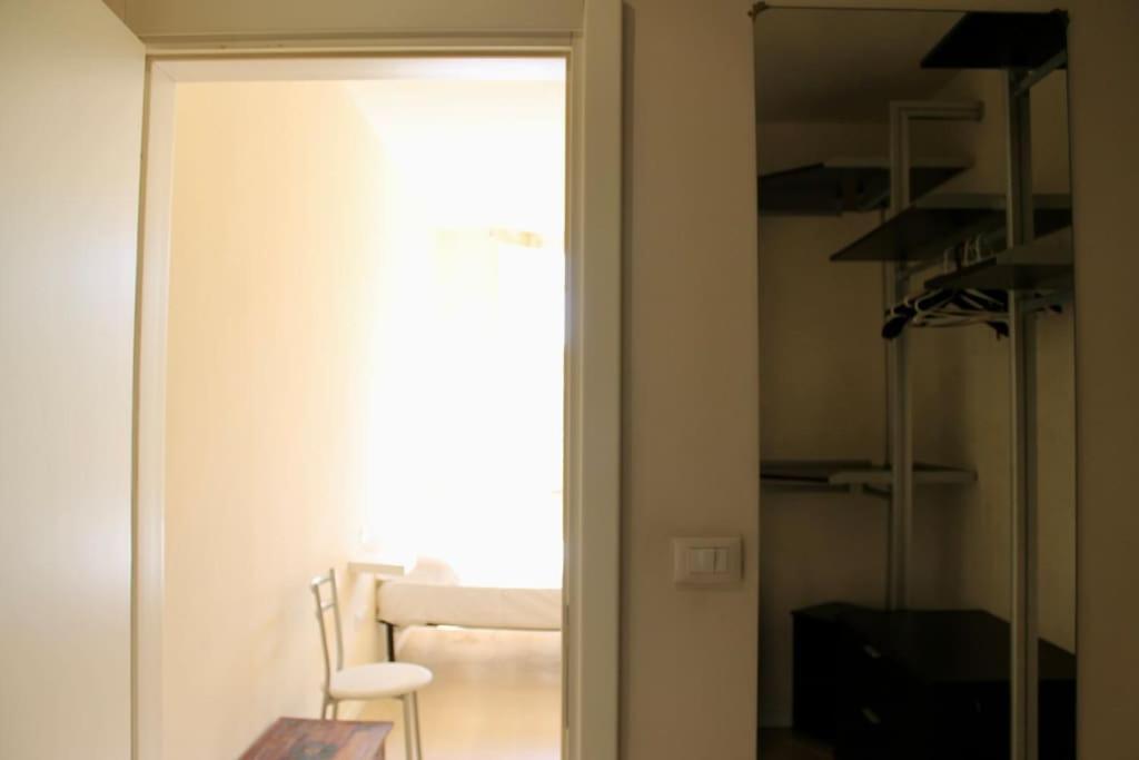Modern 3Br Near Santa Maria Novella Station Apartment ฟลอเรนซ์ ภายนอก รูปภาพ